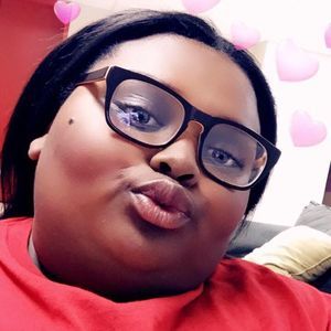 Meet your Posher, Reneé